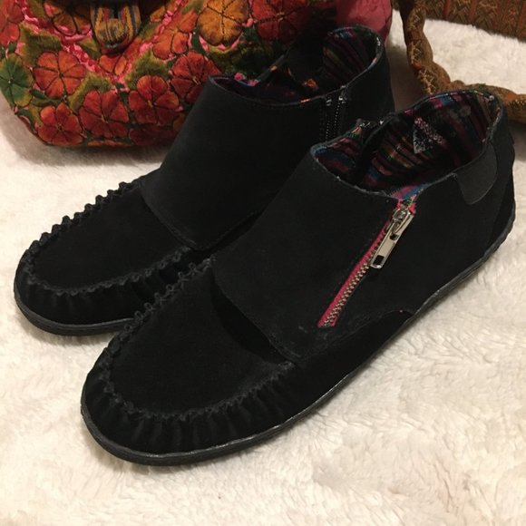 NWOT Grizzleez Black Leather Monk Strap Chukkas - Picture 2 of 15